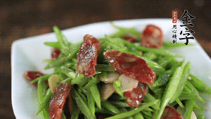 出鍋前加適量鹽即可。